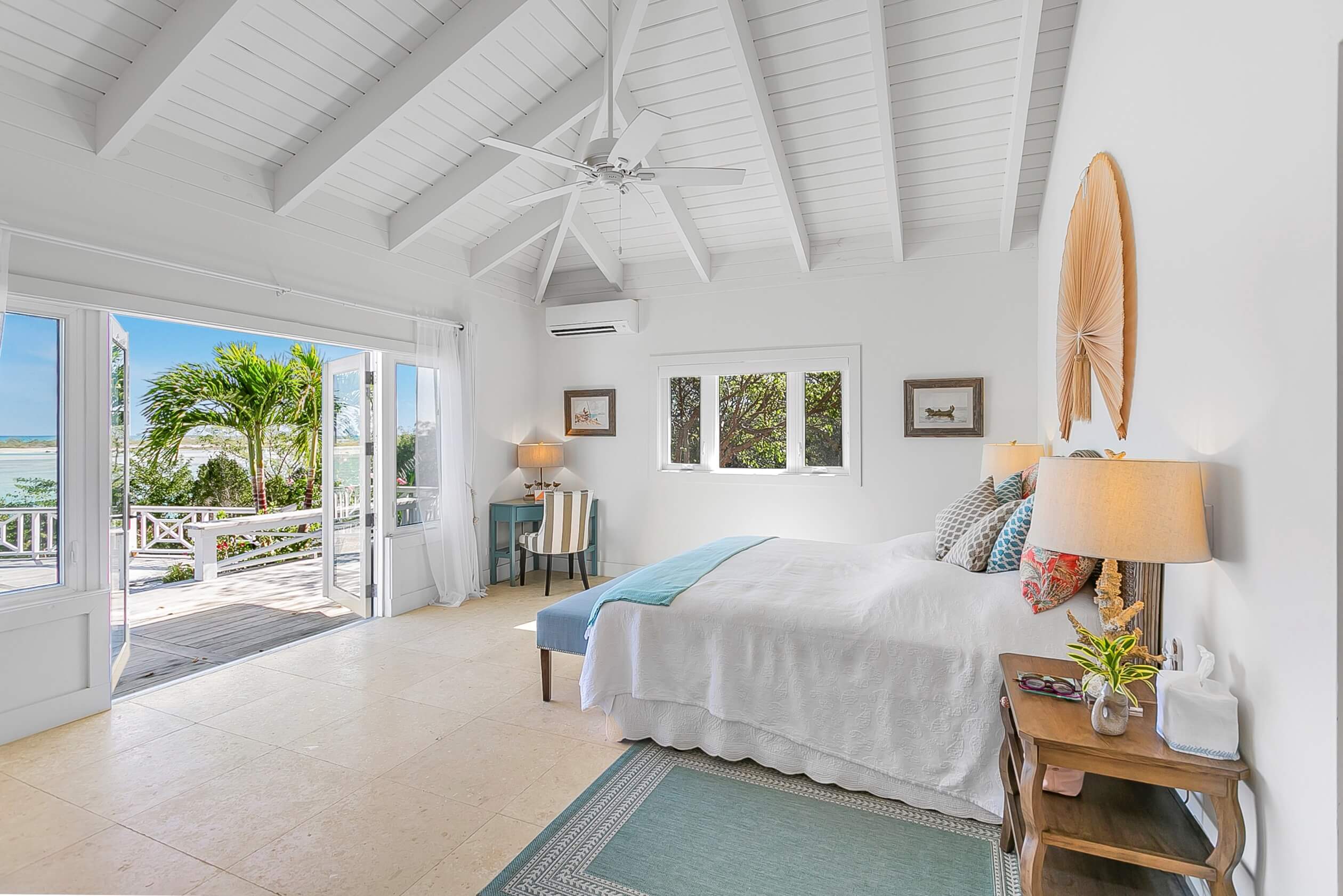 Double bedroom Masterbedroom Bakari House Great Exuma Bahamas