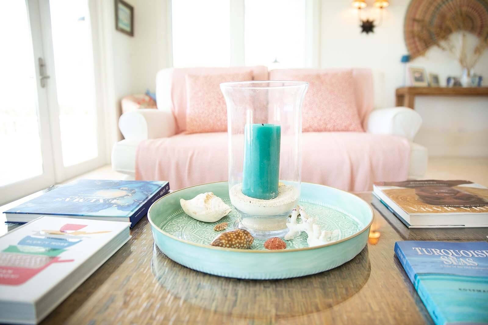 Livinroom coffeetable Bakari House Great Exuma Bahamas