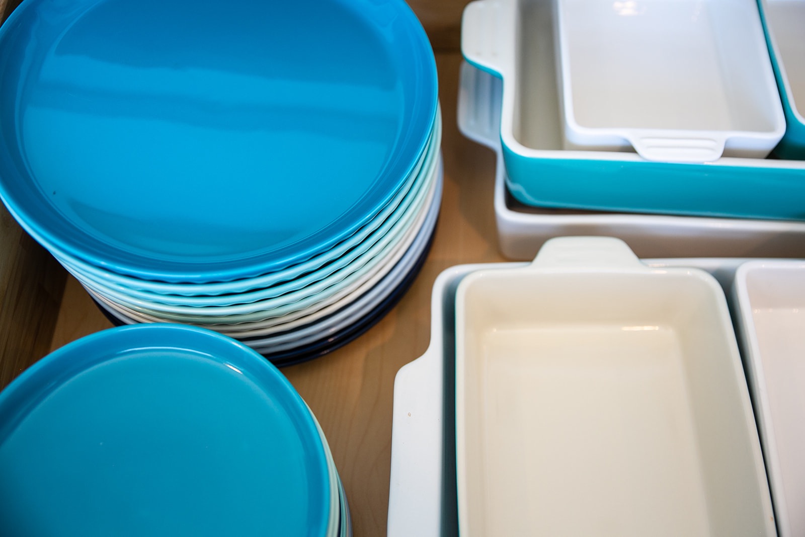 Plates in kitchen Bakari House Great Exuma Bahamas